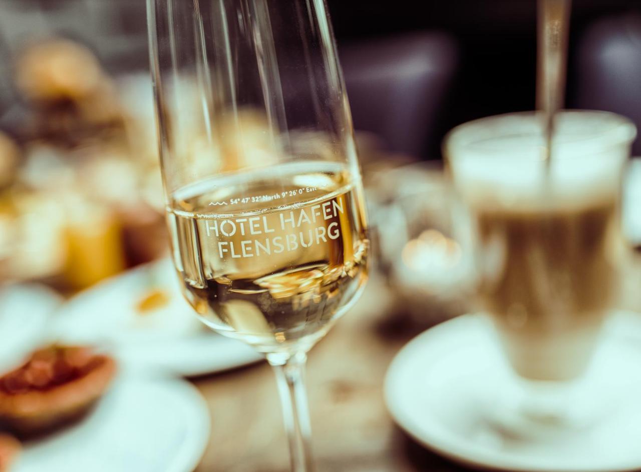 Hotel Hafen Фленсбург Экстерьер фото